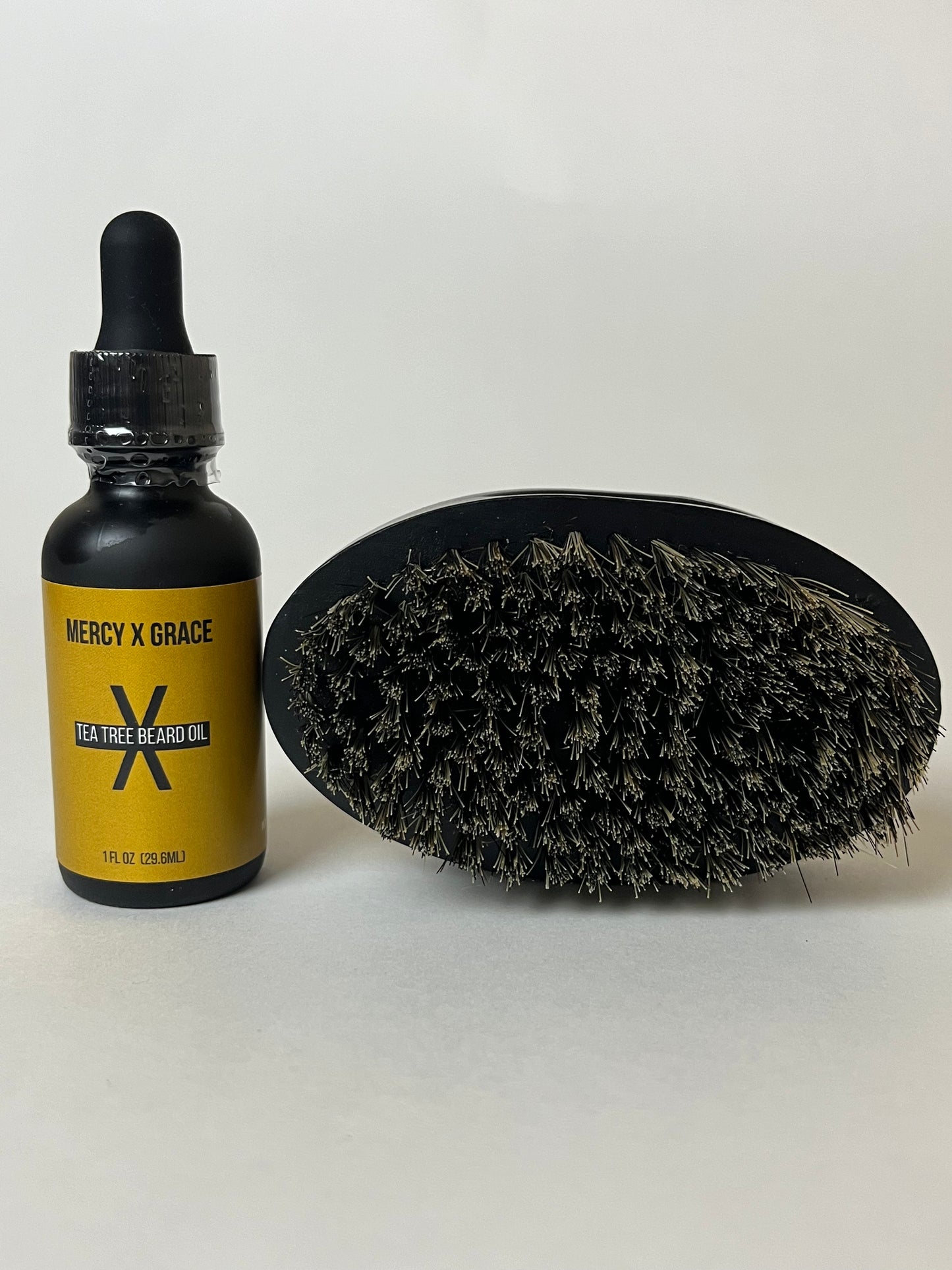 Beard & Hair oil + accessory